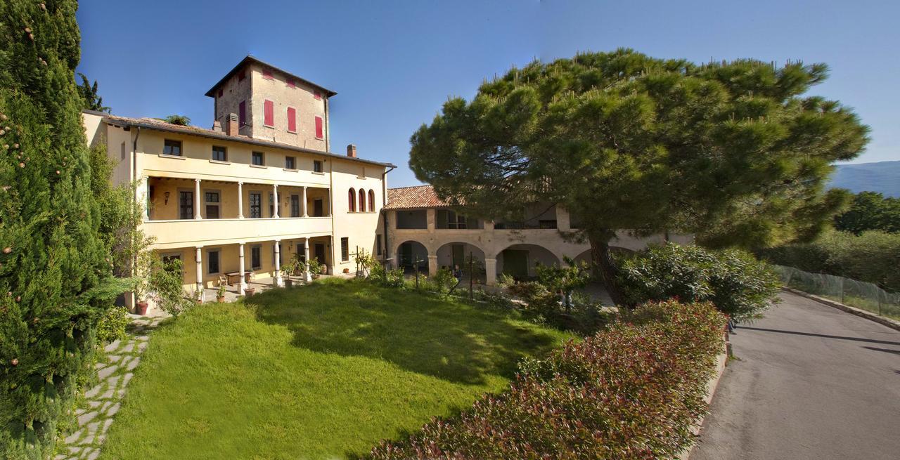 Agrigturismo Monte Cicogna Villa Moniga del Garda Exterior photo